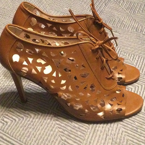 kate spade Shoes - kate spade  size 9 brown laser cut leather 3.75” heels for women